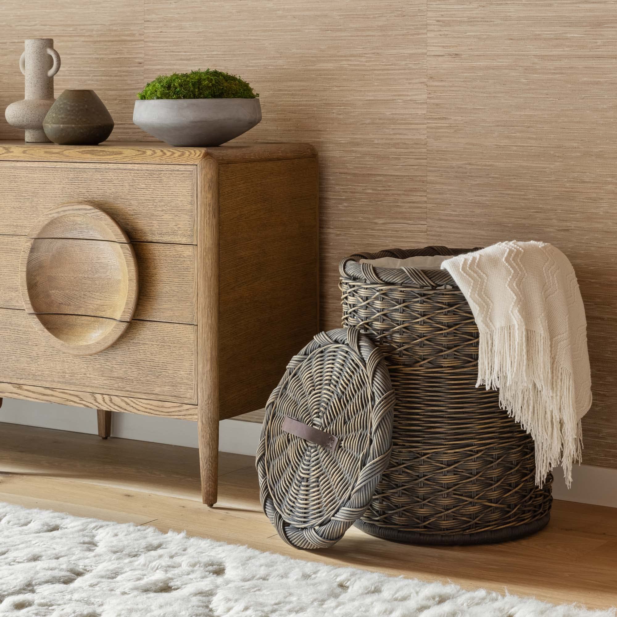 Amazon｜The Basket Ladyラウンドウィッカーハンパー ウィッカー